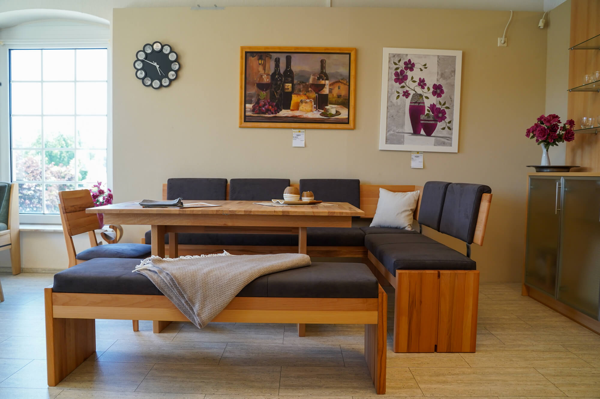 Möbelhaus-Ebersbach-Esszimmer-Sitzbank-Massivholz