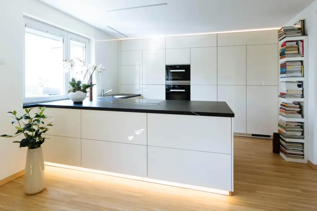 ratiomat moderne Wohnküche Weiß