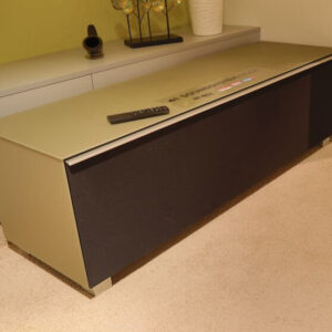 Lowboard mit Soundsystem