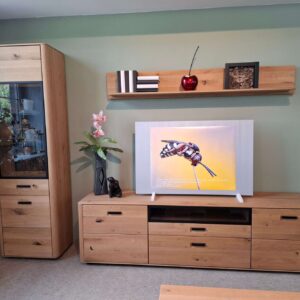 wohnwand empela-wildeiche-vitrine-tv-wandboard-gesamt