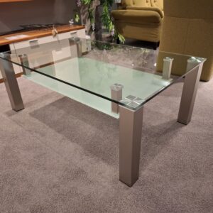 glas-couchtisch-4292-klarglas-satiniert-milieu